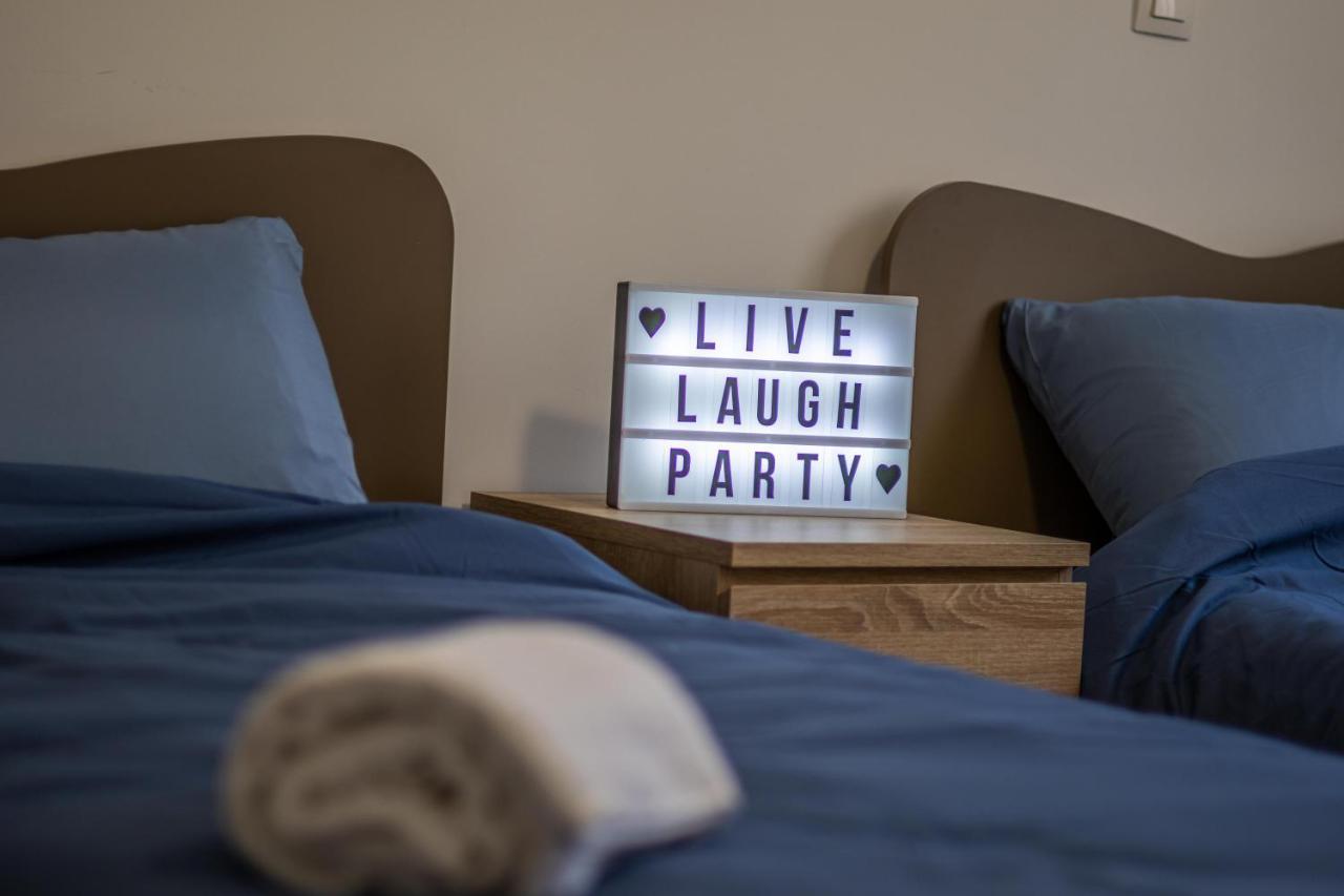 Korinthos Downtown Apartment Екстериор снимка