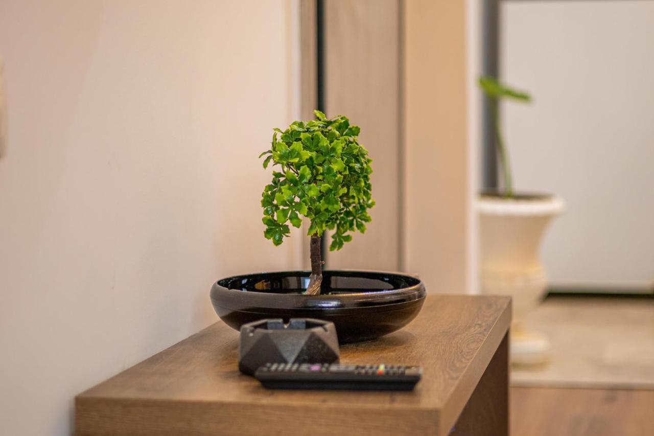 Korinthos Downtown Apartment Екстериор снимка